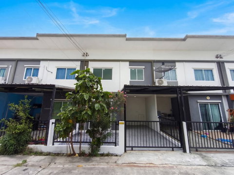 ⭐✨RH-217 ขายทาวน์โฮมไลโอ บลิสซ์ บางนา - สุวรรณภูมิ ✨⭐