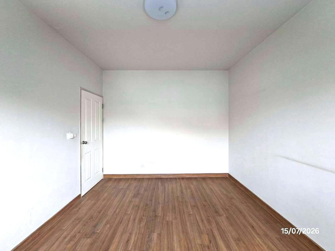 picture TOWN HOUSE 22.7 Sq.w. Lat Lum Kaeo Pathumthani for 1.7M - 35/43