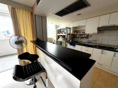 คอนโดให้เช่า : ให้เช่า DS Tower 2 ใกล้ BTS พร้อมพงษ์ 2 ห้องนอน 137 ตร ม 50000 บาท