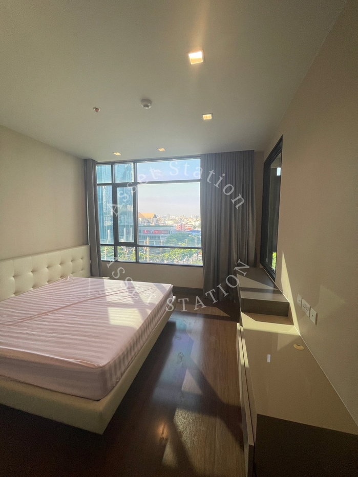 รูป 🏙 อยู่ใจกลางย่านธุรกิจ! Ivy Ampio – ติดเซ็นทรัลพระราม 9 - รูปที่ 2/14