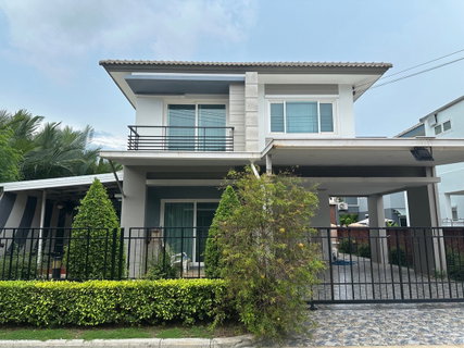 For sale cheap, corner detached house , The Grand Rama 2 - Infinia zone, fully built-in. With air conditioning throughout the house (H6963)