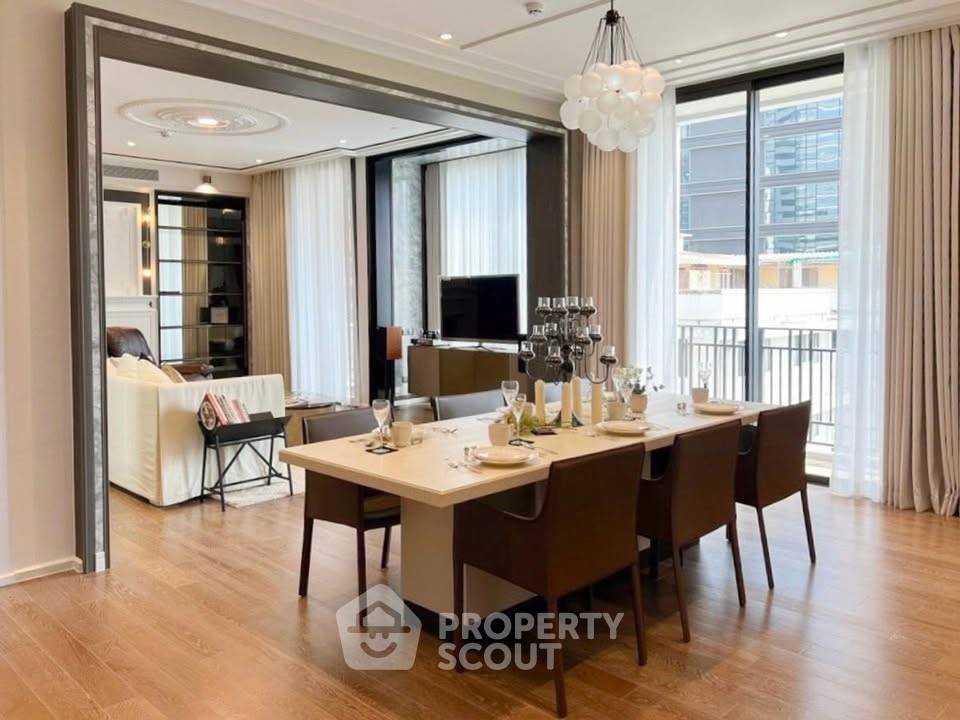 picture Pet-Friendly 3-BR Condo At Muniq Langsuan Near BTS Ratchadamri (ID 3340618) - 7/15