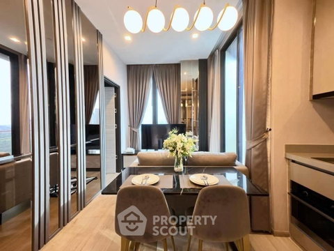 2-BR Condo at The Crest Park Residences near MRT Phahon Yothin (ID 3338651)