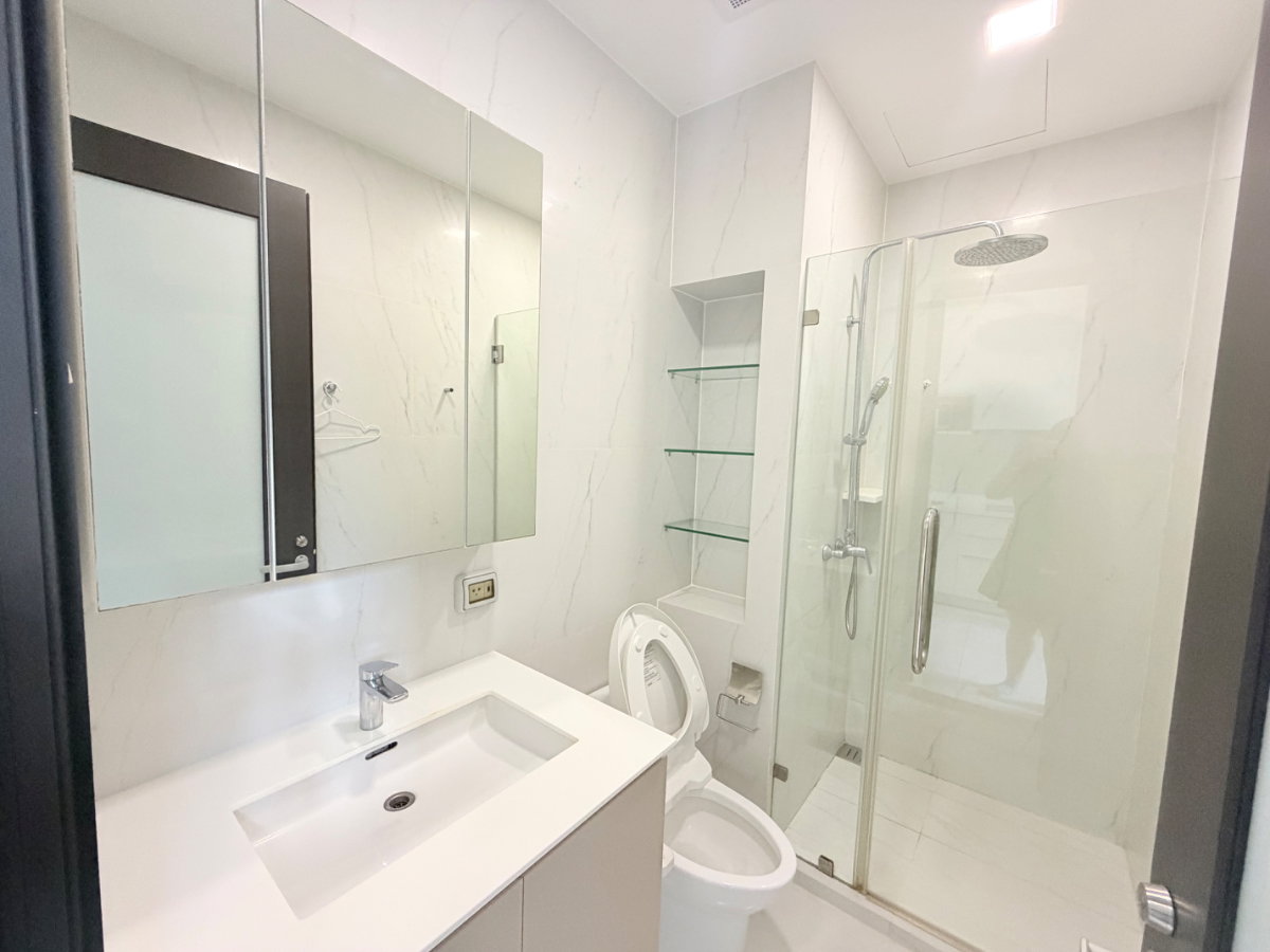 รูป ❤️🏙️ คอนโด Duplex 2 ชั้น❤️ 📸Video room🚝 MRT พระราม 9 ห้องสวย 🔰ใกล้ Central พระราม 9 , ฟอร์จูน จ๊อดแฟร์☎️ Tel/line/whatapp : 0917061999 คุณกวา - รูปที่ 17/18