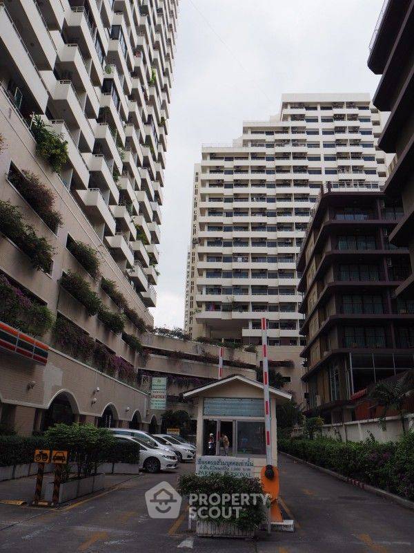 รูป คอนโด 1-ห้องนอน ที่ สราญใจ แมนชั่น คอนโดมิเนียม ใกล้ BTS นานา (ID 3340051) - รูปที่ 15/18