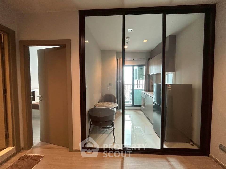 picture 1-BR 32 Sqm Life Asoke - Rama 9 Near MRT Phra Ram 9 (ID 3340792) - 4/6