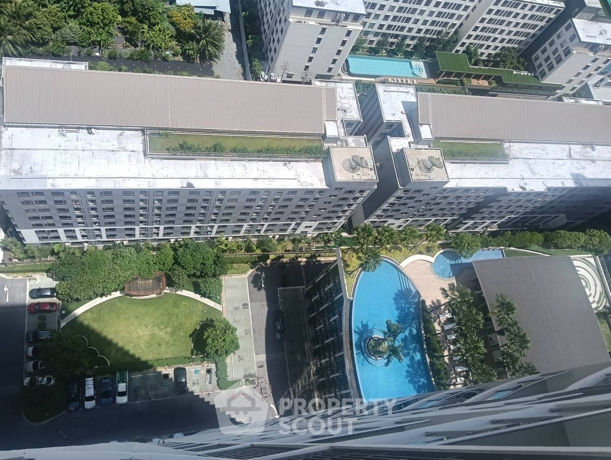 picture 2-BR Condo at Supalai Oriental Sukhumvit 39 near MRT Phetchaburi (ID 3339995) - 18/19
