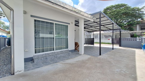 ✅ House for sale in the San Kamphaeng area, fully furnished,equipped with appliances.Size50 sq. wah; 3 bedrooms, 2 bathrooms.Price 2 million baht