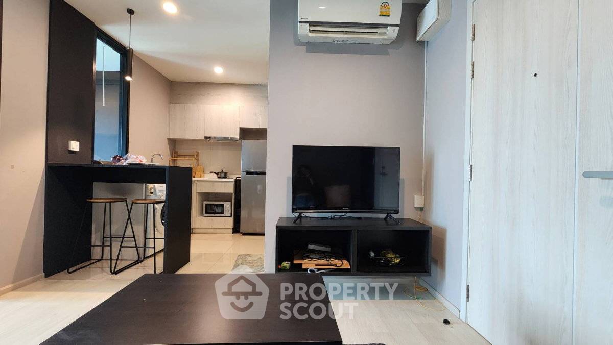 picture 1-BR Condo at Life Asoke near ARL Makkasan (ID 3338150) - 2/6
