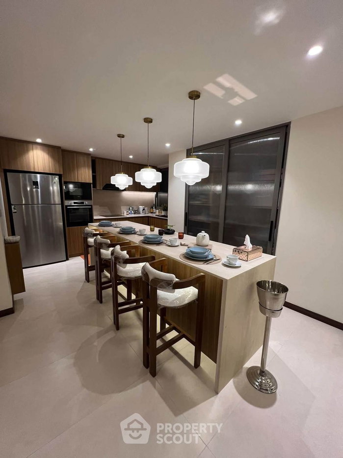 picture 17th-Floor 3-BR At D.S. Tower 2 Near MRT Sukhumvit (ID 3328980) - 7/33