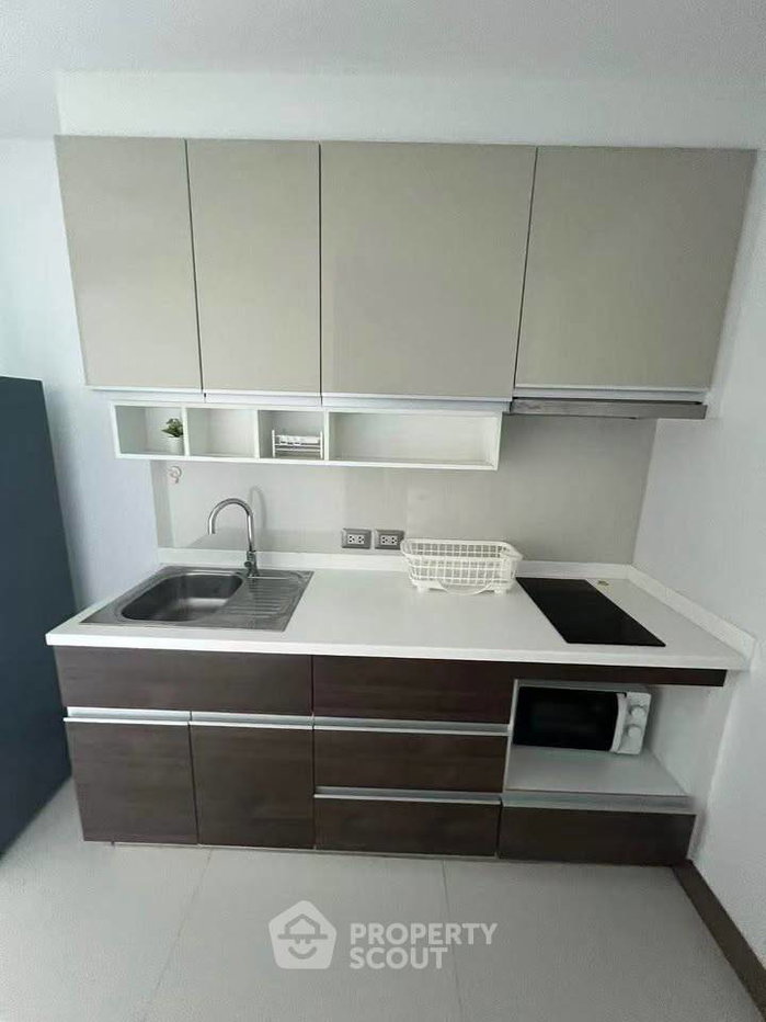 รูป คอนโด 2 ห้องนอน Supalai Oriental Sukhumvit 39 ใกล้ MRT เพชรบุรี (ID 3339252) - รูปที่ 4/9