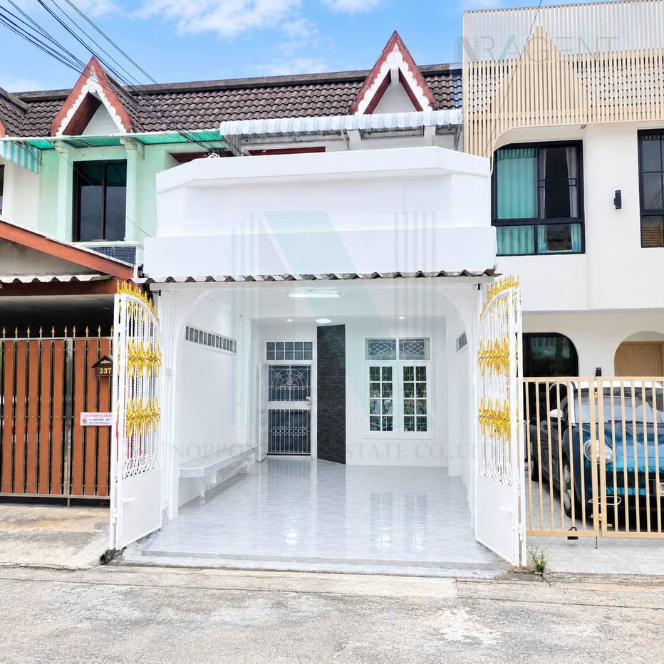 รูป 📌 ขายทาวน์เฮาส์ โครงการ บ้านอยู่เจริญ ลาดพร้าว 101 2 ชั้น 2 ห้องนอน 2 ห้องน้ำ - รูปที่ 1/8