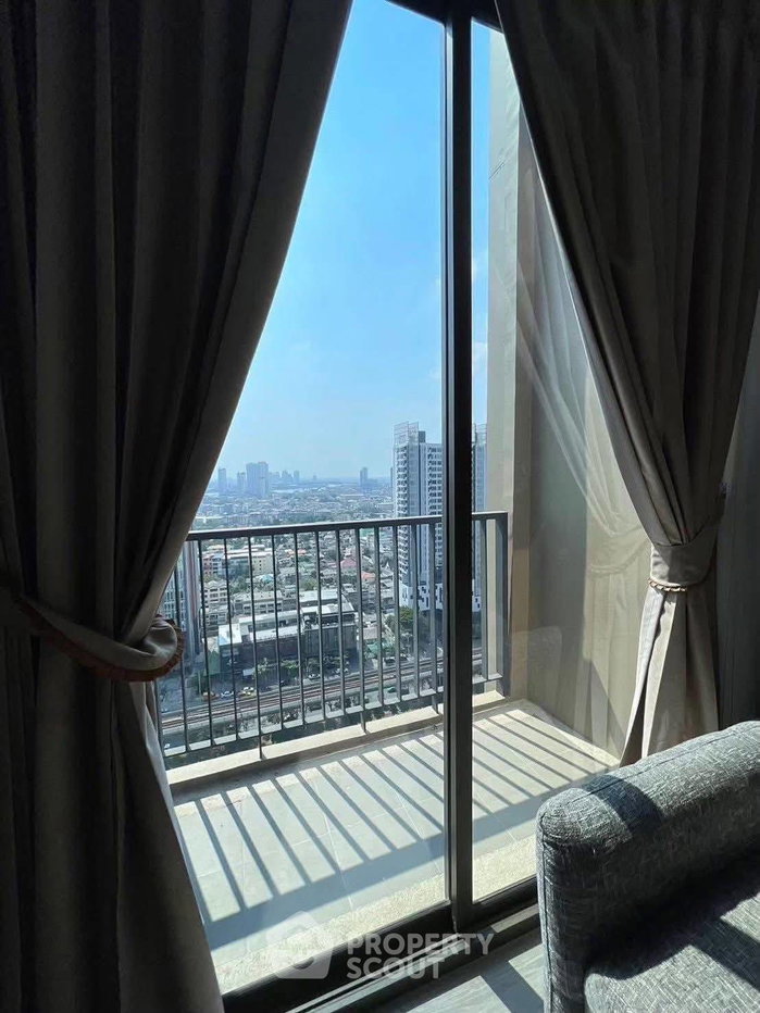 picture 25th-Floor 2-BR Nye By Sansiri, 200m To BTS Wongwian Yai (ID 3000664) - 11/12