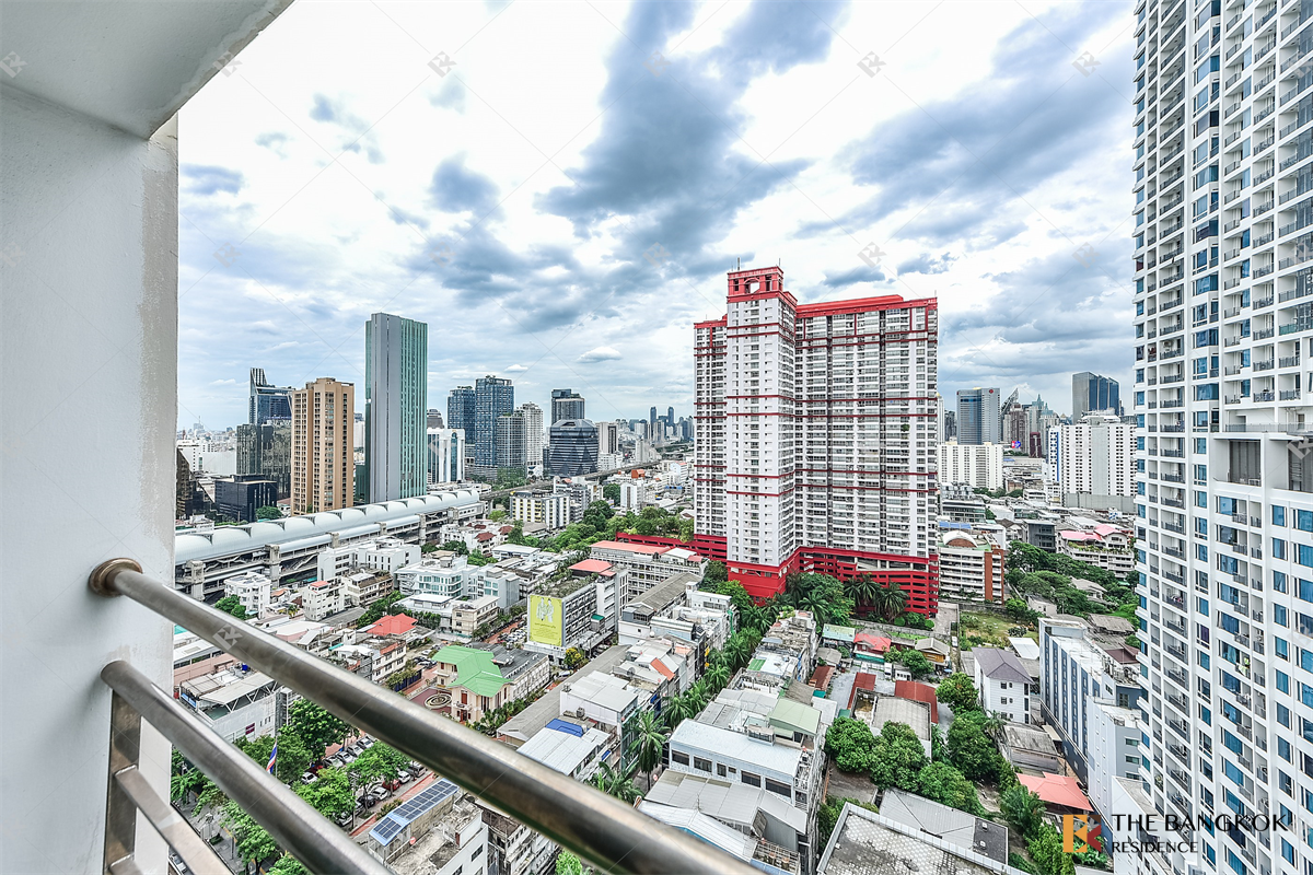 picture Baan Pathumwan High-potential Location, Not as Expensive as You Think near BTS Phaya Thai - 5/10