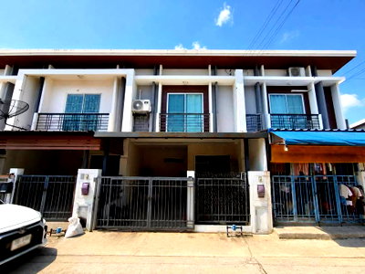 ทาวน์โฮม สามพราน นครปฐม : 🟡ขายด่วน!! Pruksa Town Next Loft Pinklao - Sai 4 (พฤกษาทาวน์ เน็กซ์ ลอฟท์ ปิ่นเกล้า-สาย 4) บ้านติดถนนพุทธมณฑลสาย 4  ✅ทำเลดีเยี่ยม สภาพดี ขายถูกสุดๆ