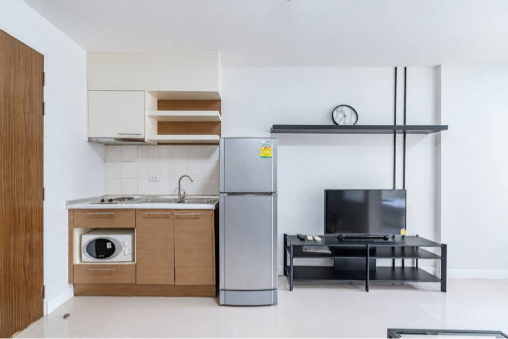 picture ðĨ For Rent | Ivy Ratchada | Near MRT SutthisanðĨ - 7/11