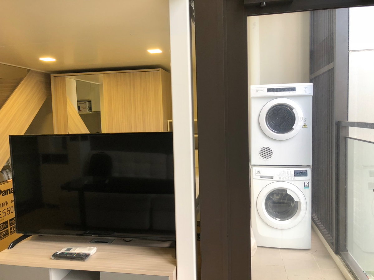 รูป ❤️🏙️ คอนโด Duplex 2 ชั้น 📸 Video Room🚝ใกล้ Central พระราม 9 , ฟอร์จูน จ๊อดแฟร์ แหล่ง CBD ☎️ Tel / What App : 091-706-1999 คุณกวา - รูปที่ 13/25