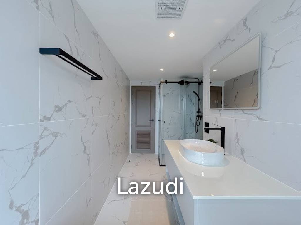 picture Sukhumvit Suites 220 sqm Duplex on Floors 43 to 44 in Bangkok - 27/35