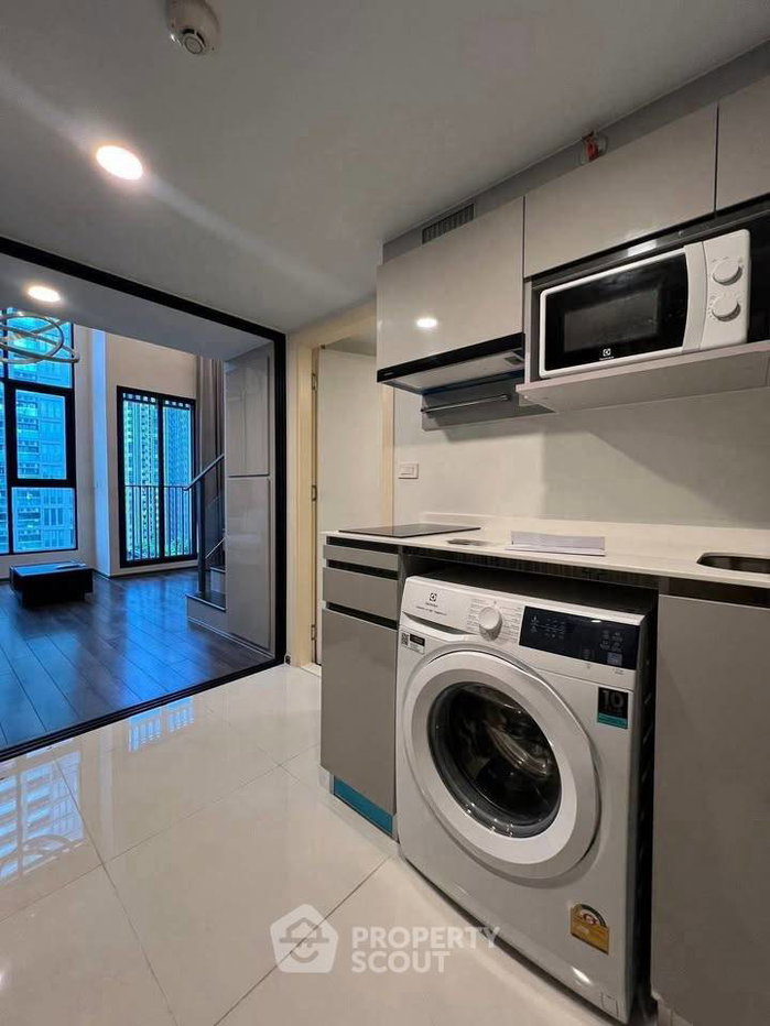 picture 1-BR Condo at KnightsBridge Space Rama 9 near MRT Phra Ram 9 (ID 3009626) - 9/10