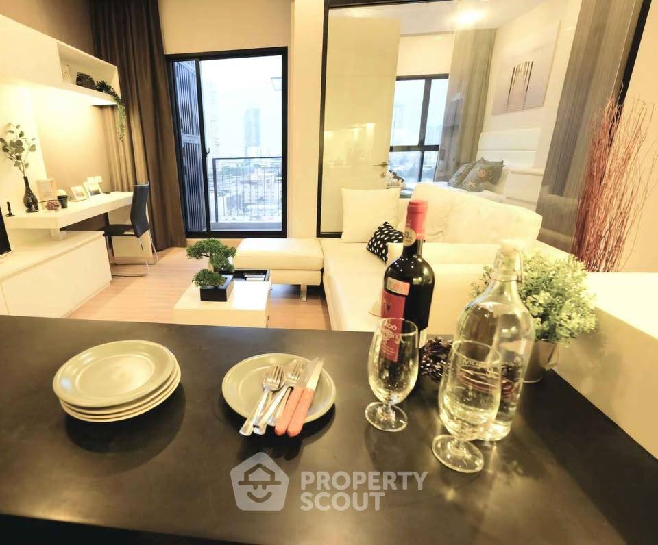 picture 1-BR 34 Sqm At Urbano Absolute Near BTS Krung Thon Buri (ID 3339356) - 6/14