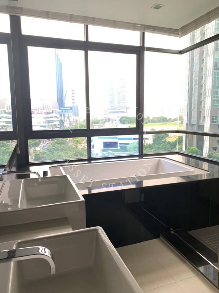 รูป 🏙 อยู่ใจกลางย่านธุรกิจ! Ivy Ampio – ติดเซ็นทรัลพระราม 9 - รูปที่ 13/14