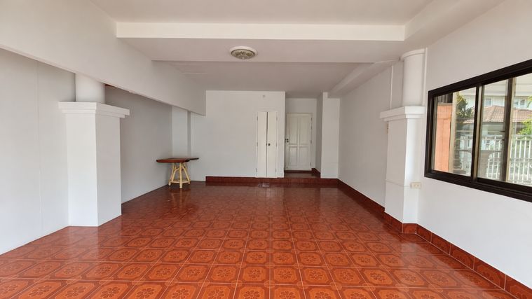 ขายบ้านเดี่ยว 3 ห้องนอน 235 ตร.ม. 55.6 ตร.ว. โรยัล ปาร์ค วิลล์ สุวินทวงศ์