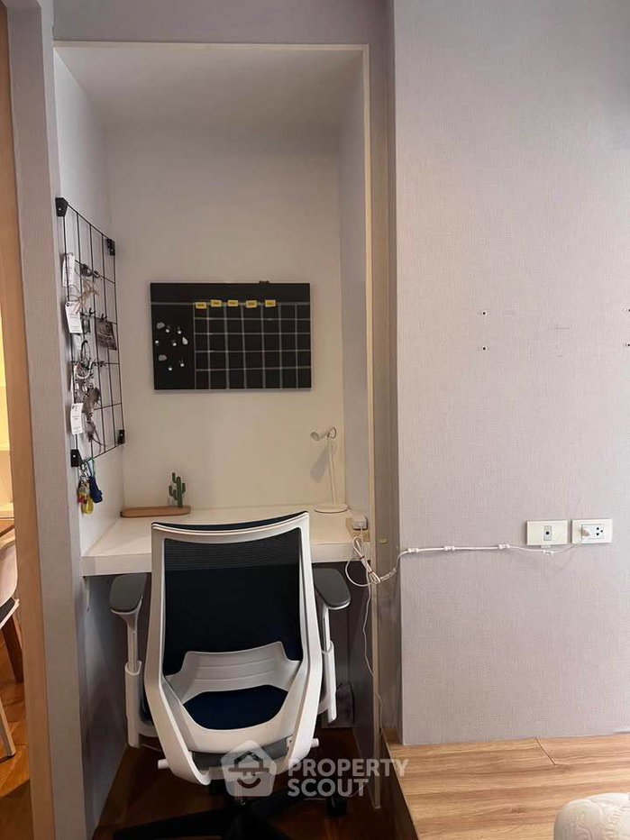 picture 1-BR At The Tempo Ruamrudee Condominium Near BTS Phloen Chit (ID 3339272) - 3/19
