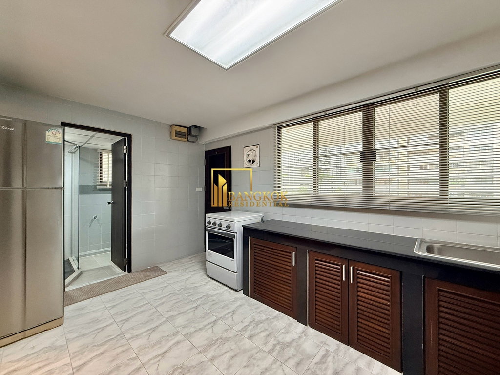 รูป Renovated 2 Bedroom Apartment For Rent in Thonglor Area - BR21477AP - รูปที่ 9/26