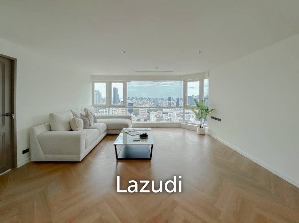 picture Sukhumvit Suites 220 sqm Duplex on Floors 43 to 44 in Bangkok - 2/35