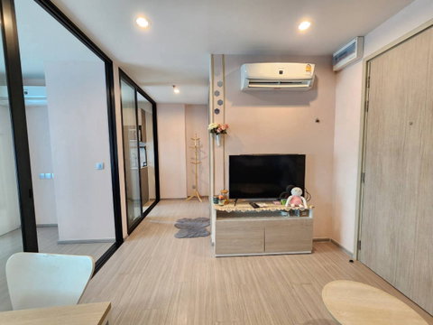 PFD-08947 Condo for rent, Aspire Erawan Prime, beautifully decorated room, fully furnished, ready to move in, next to BTS Chang Erawan 🏙️✨