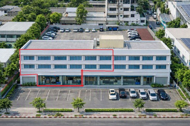 รูป 260922ppckown ให้เช่า สำนักงาน จอดรถ22คัน บนพื้นที่ 1 ไร่พระราม 3 ติดถนน วิวแม่น้ำ 6 คูหา สาธุ โชว์รูม 4ชั้น 4นอน 8น้ำ BRT วัดดอกไม้ 699ม. - รูปที่ 1/8
