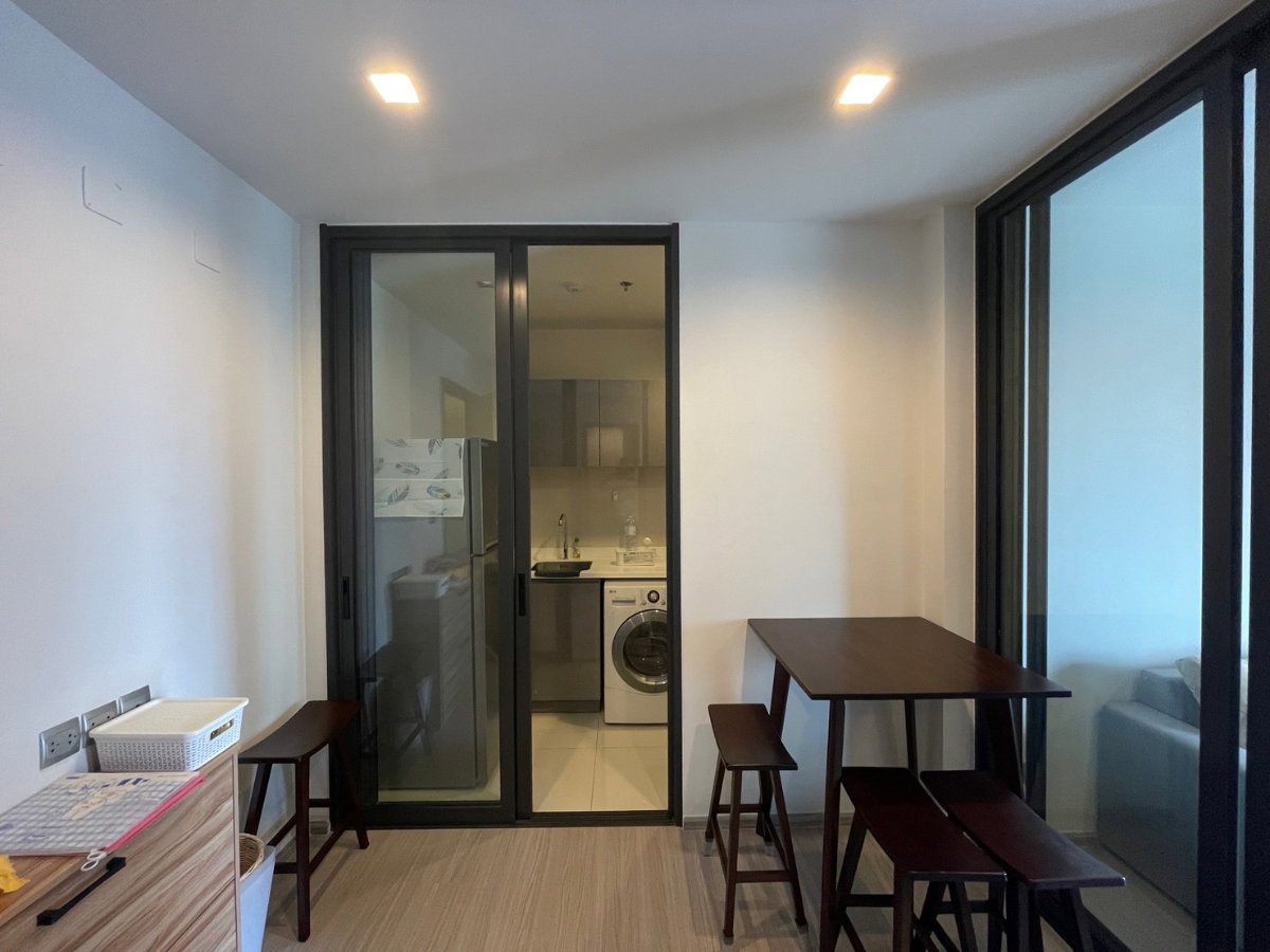รูป ให้เช่า 1 ห้องนอน 35 ตร.ม พร้อมเข้าอยู่ -- โทรด่วน 094-641-5974 - รูปที่ 2/4