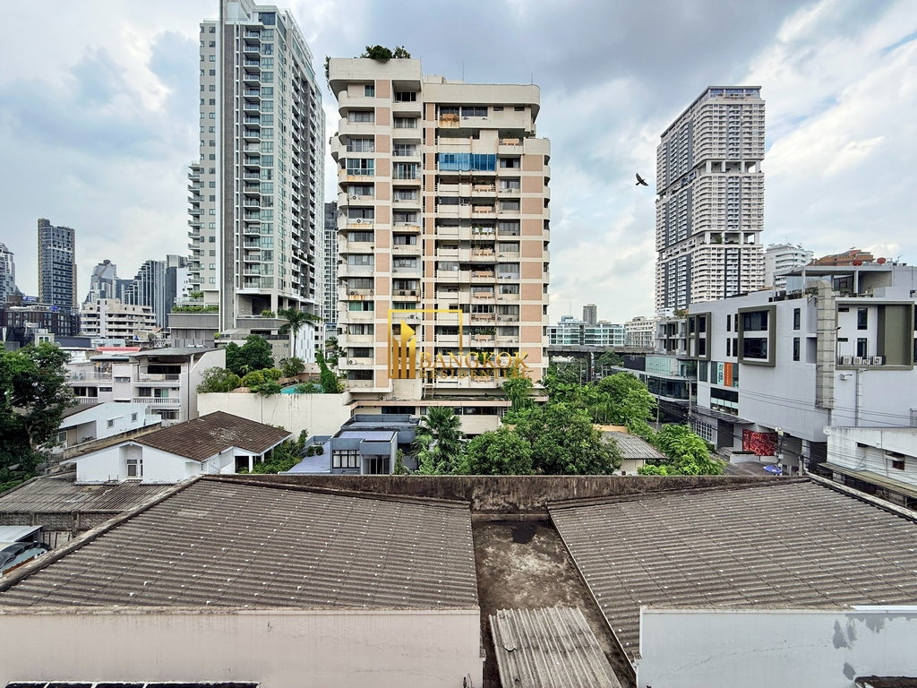 รูป Renovated 2 Bedroom Apartment For Rent in Thonglor Area - BR21477AP - รูปที่ 12/26