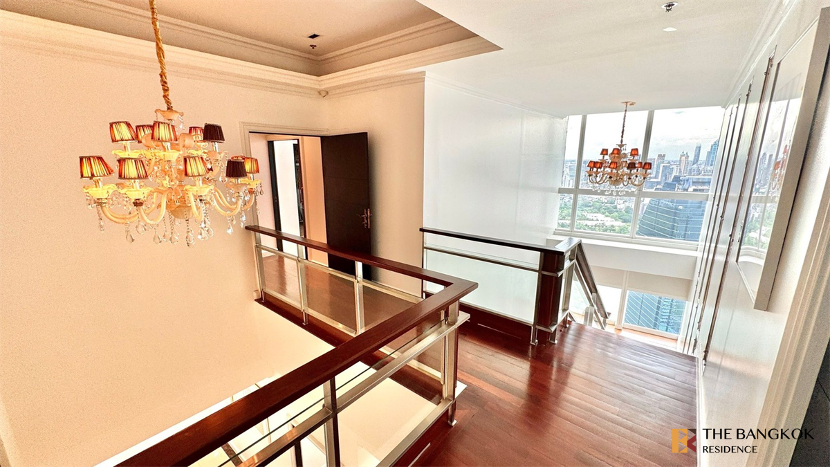picture Millennium Residence  Luxury Condo in Central City Location - 9/10