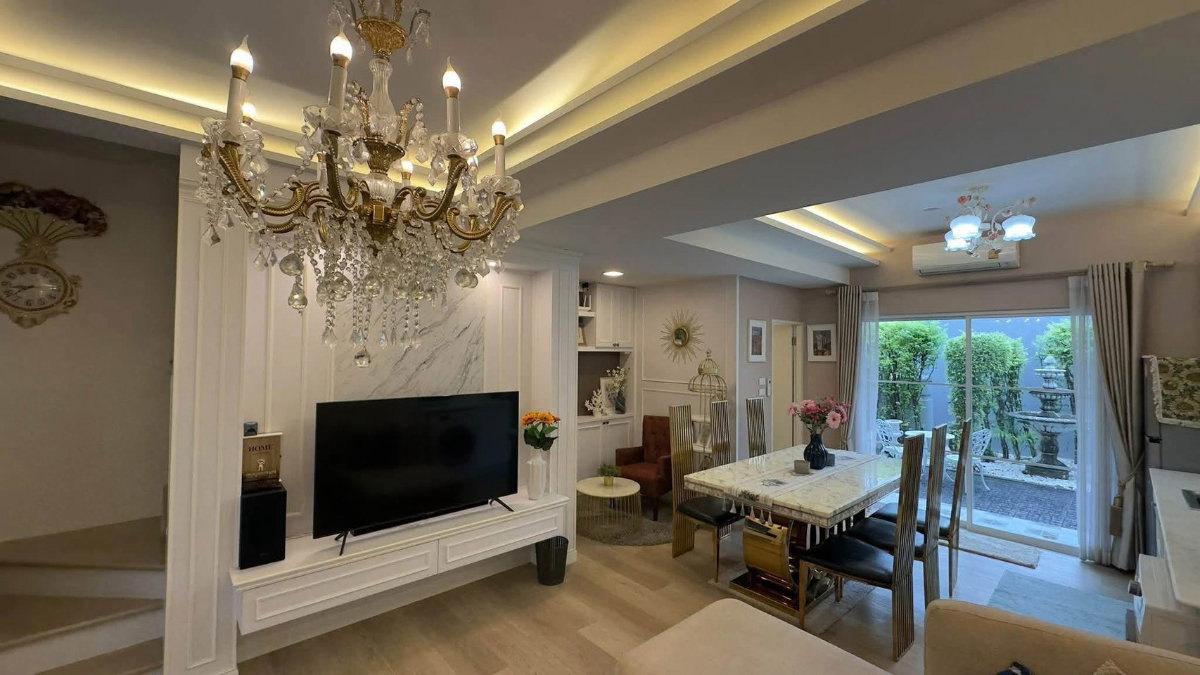 รูป 🏡✨ ให้เช่า INDY Bangna – Ramkhamhaeng 2 | INDY 1 2 ห้องนอน 3 ห้องน้ำ บ้านตกแต่งพร้อมใช้งาน พร้อมสวนหลังบ้าน บรรยากาศสงบ เป็นส่วนตัว - รูปที่ 3/18