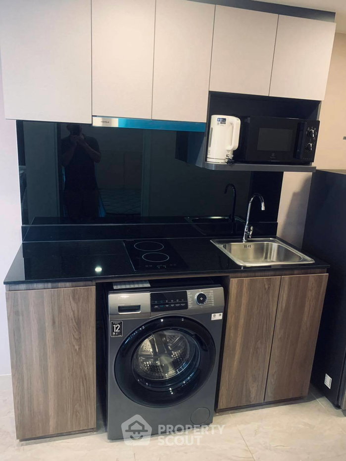 picture 2-BR Condo At Lloyd Soonvijai-Thonglor, Bang Kapi (ID 3105816) - 9/13