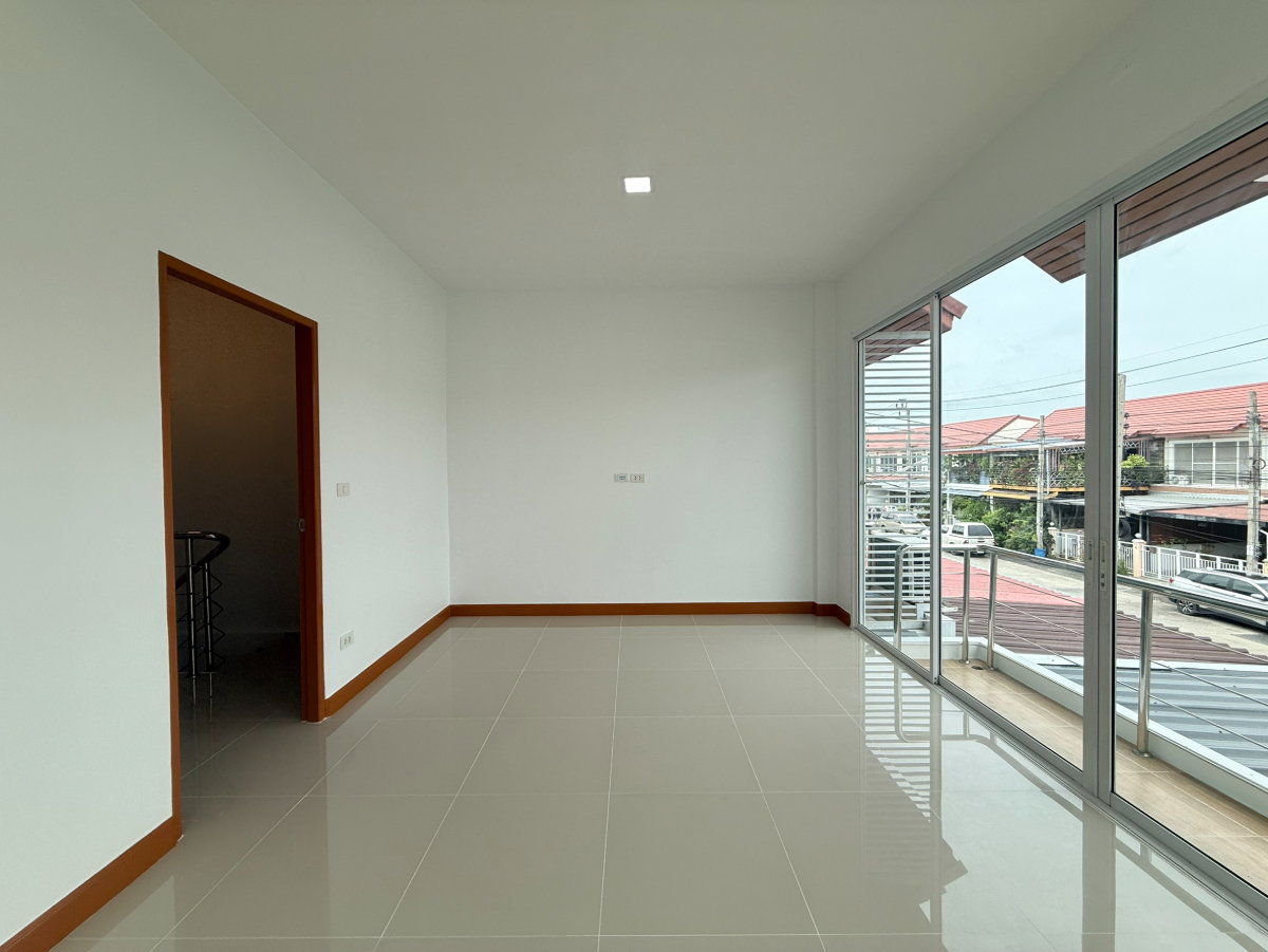 รูป หมู่บ้าน ร่มทิพย์ ปาร์ค หทัยราษฎร์33 บางชัน คลองสามวา ทาวน์เฮ้าส์2ชั้น รีโนเวทใหม่ ทำเลดี ใกล้ตลาดมีนบุรี รถไฟฟ้าสายสีชมพู - รูปที่ 21/33