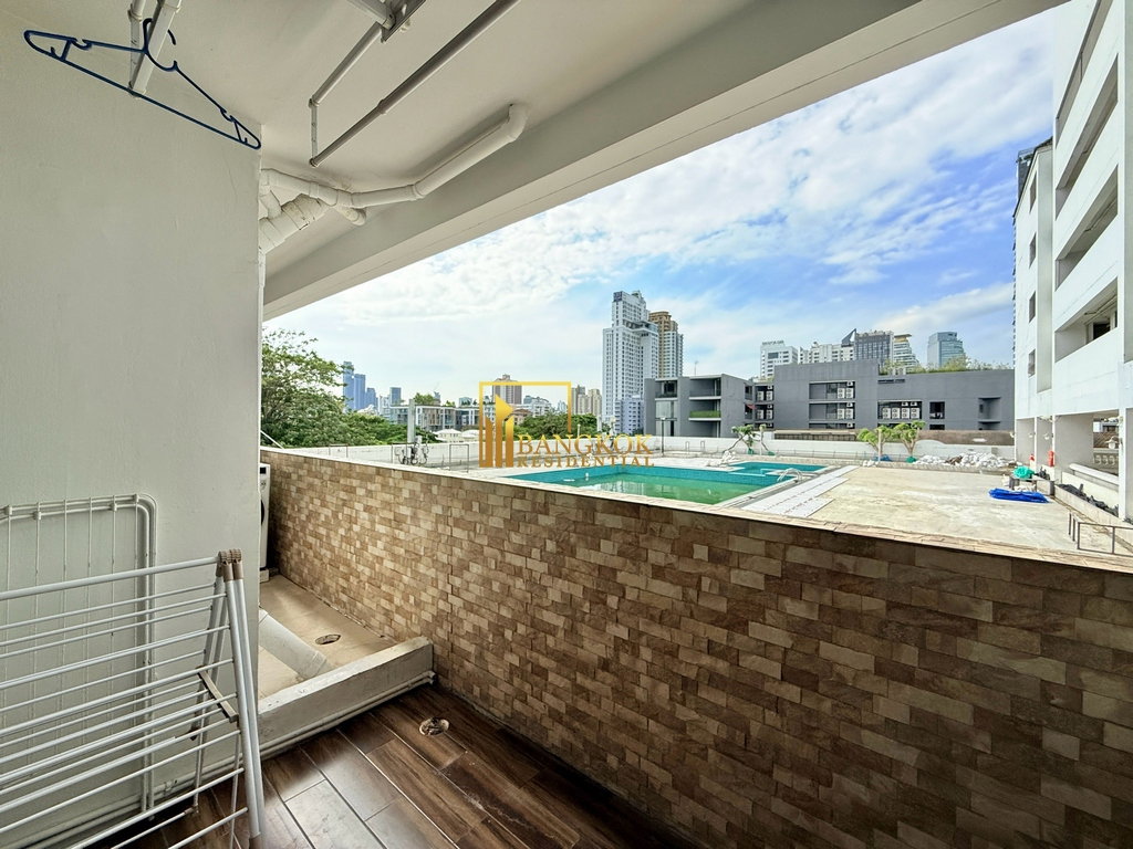 รูป DS Tower 2 | Delightful 3 Bedroom Condo in Phrom Phong - BR11024CD - รูปที่ 9/39
