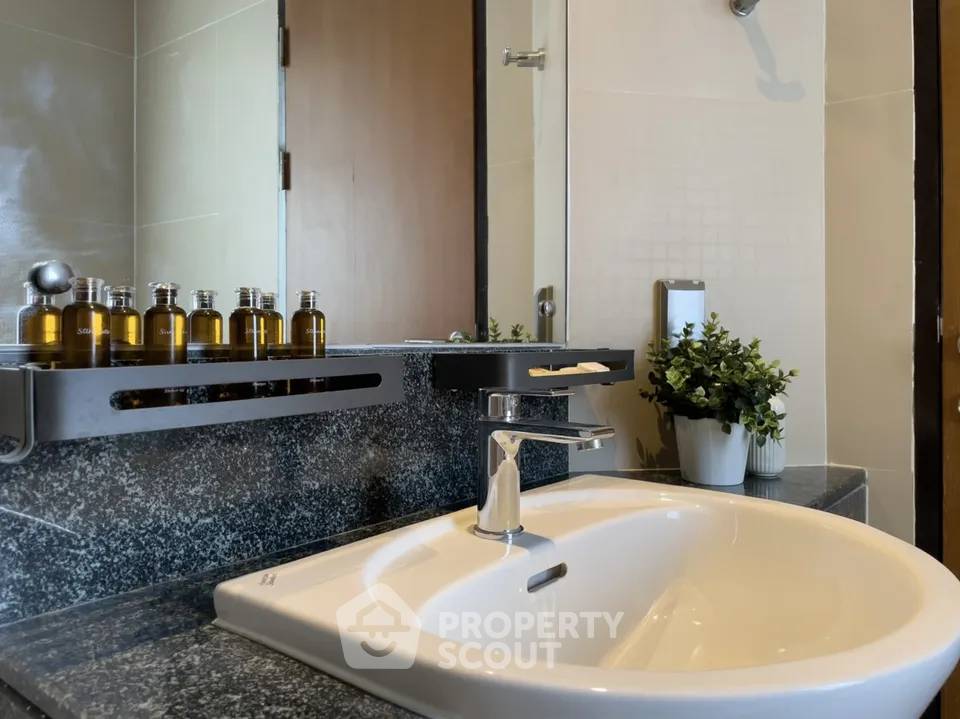 picture 2-BR Condo at 59 Heritage Sukhumvit 59 near BTS Thong Lor (ID 3339647) - 11/15
