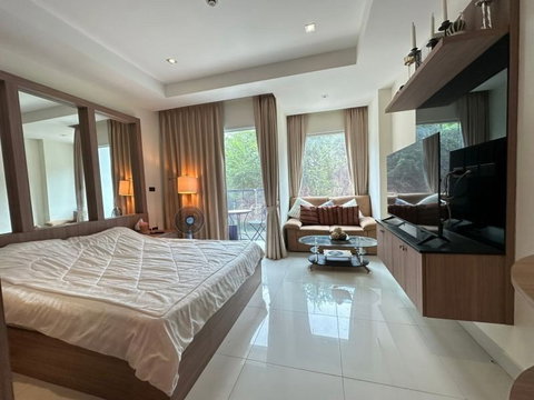 For rent: Nam Talay Condominium (Studio)