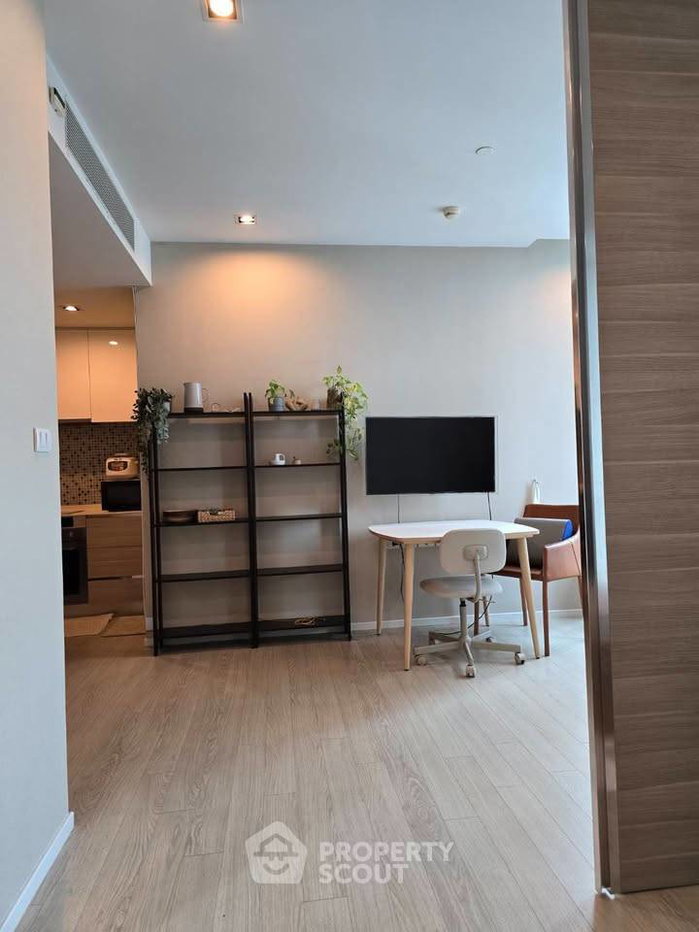 รูป คอนโด 1 ห้องนอน ชั้น 17 The Room Sukhumvit 21 ใกล้ MRT สุขุมวิท (ID 3340824) - รูปที่ 3/10