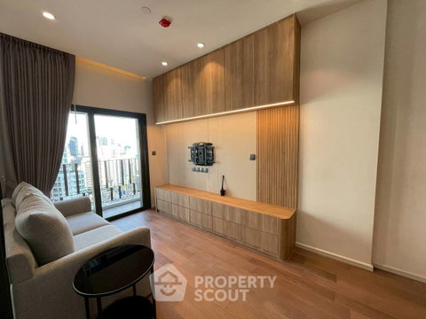 Pet-Friendly 1-BR At Muniq Sukhumvit 23, 24th Floor, 100m To MRT Sukhumvit (ID 2366311)