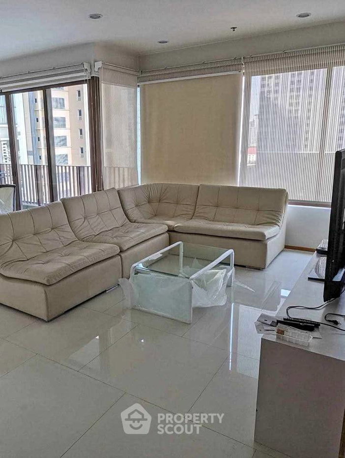 รูป คอนโด 2 ห้องนอน 105 ตารางเมตร The Emporio Place ใกล้ BTS พร้อมพงษ์ (ID 3339454) - รูปที่ 1/11