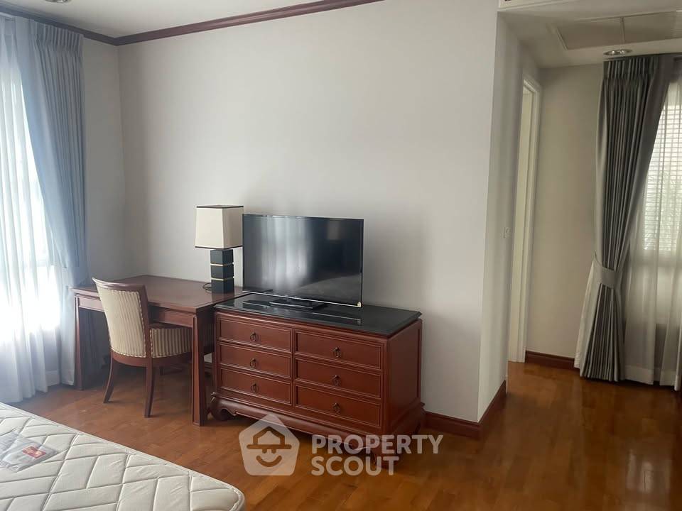 รูป คอนโด 2-ห้องนอน ที่ เดอะแบงค็อค สุขุมวิท 43 คอนโดมิเนียม ใกล้ BTS พร้อมพงษ์ (ID 2464379) - รูปที่ 3/19