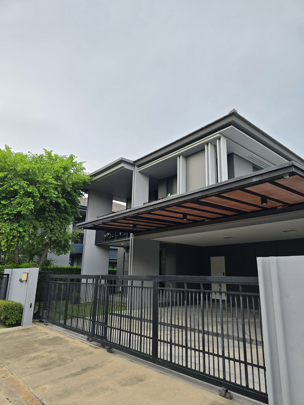 🏡✨ ให้เช่าบ้านเดี่ยวหรู เศรษฐสิริ กรุงเทพกรีฑา 2 | บ้านทิศใต้ เฟอร์นิเจอร์ครบ พร้อมอยู่