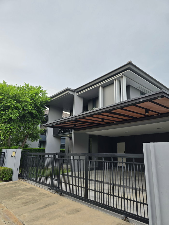 รูป 🏡✨ ให้เช่าบ้านเดี่ยวหรู เศรษฐสิริ กรุงเทพกรีฑา 2 | บ้านทิศใต้ เฟอร์นิเจอร์ครบ พร้อมอยู่ - รูปที่ 1/15