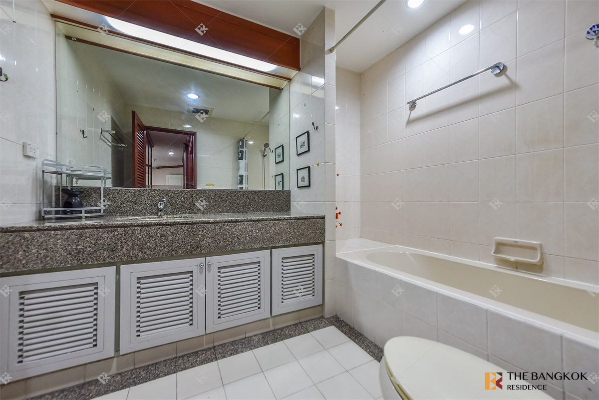 picture Salintara Condominium Convenient Travel, Great Value per Square Meter - 4/10