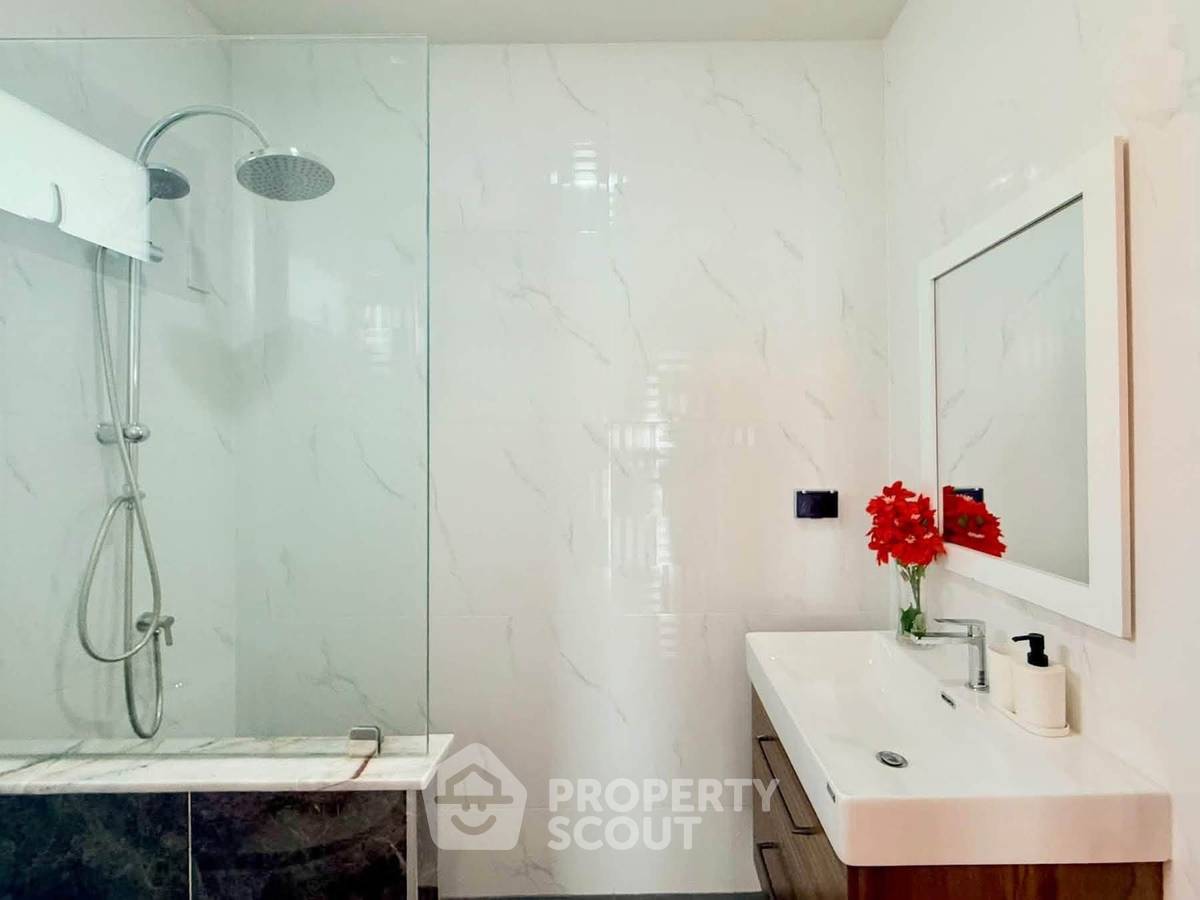 รูป บ้าน 3-ห้องนอน ใกล้ เมืองพัทยา (ID 3340840) - รูปที่ 22/30