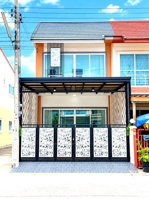 ขายทาวน์โฮม : หมู่บ้าน ร่มทิพย์ ปาร์ค หทัยราษฎร์33 บางชัน คลองสามวา ทาวน์เฮ้าส์2ชั้น รีโนเวทใหม่ ทำเลดี ใกล้ตลาดมีนบุรี รถไฟฟ้าสายสีชมพู