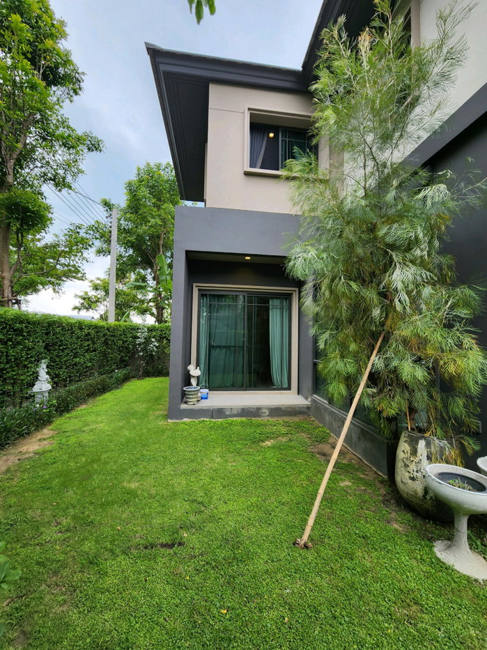 รูป ขายบ้านเดี่ยวหรูแปลงมุม Bangkok Boulevard สาทร-ปิ่นเกล้า 2 ติด Club House ตกแต่งพรีเมียมพร้อมอยู่ 4ห้องนอน 5ห้องน้ำ 3จอดรถ เพียง 15.2MB - รูปที่ 41/51